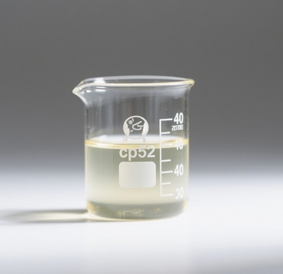China Supplier Liquid Chlorinated Paraffin CP 52 Good Price Acid Plasticizer Chemical Auxiliary Agent for Paper Carbon CMS